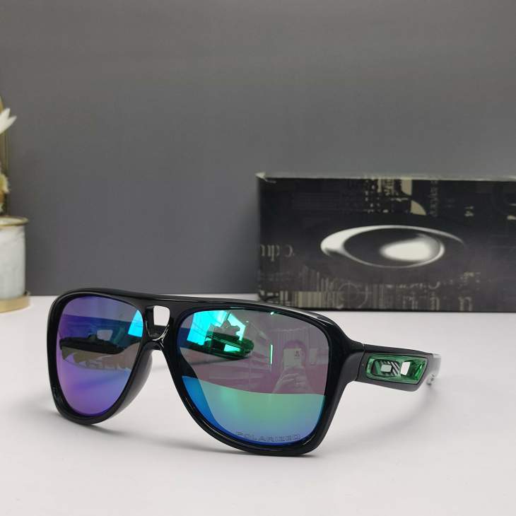 Picture of Oakley Sunglasses _SKUfw66123978fw